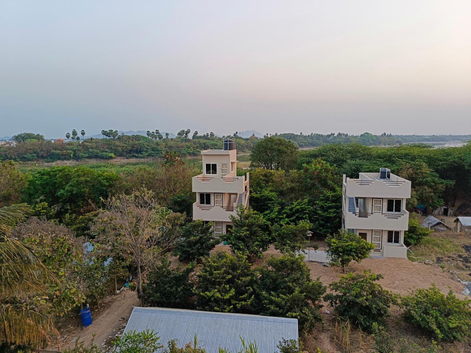 Abaranji Guest House Tiruvannāmalai エクステリア 写真